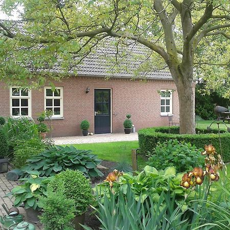 Bed En Breakfast Het Loo Bergeijk Bagian luar foto