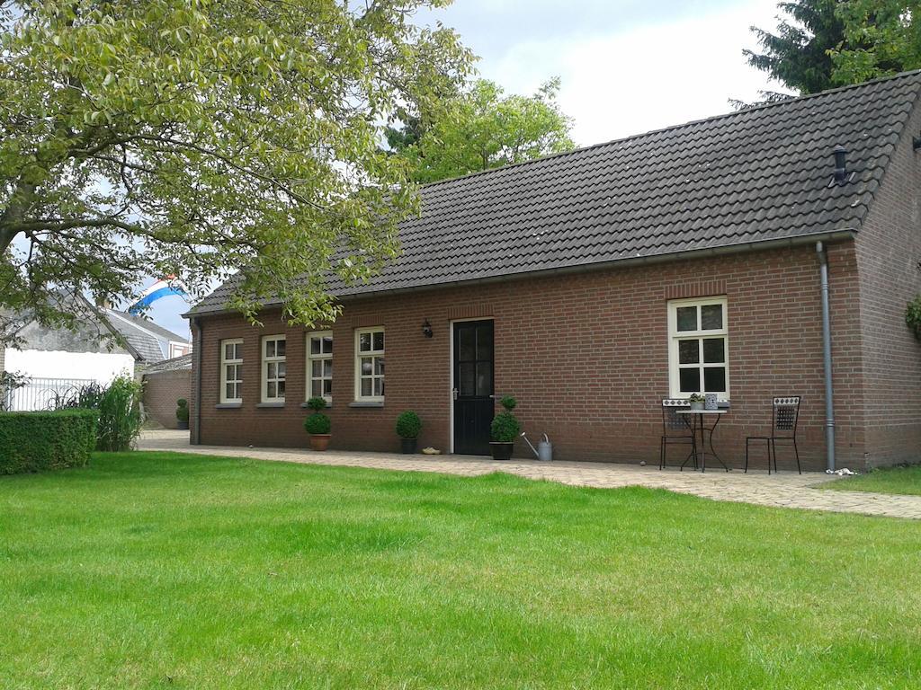 Bed En Breakfast Het Loo Bergeijk Bagian luar foto